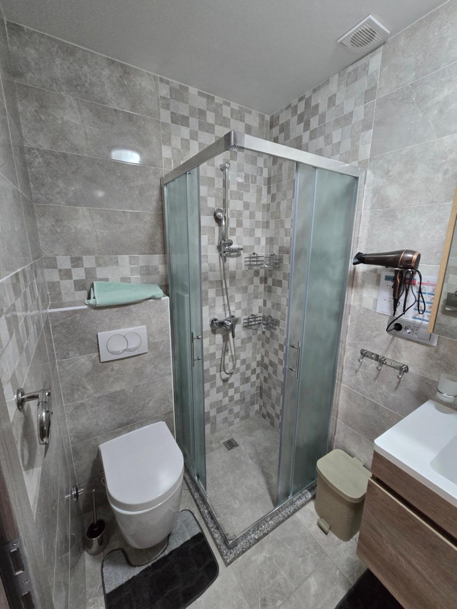 Apartmani Plavsic โนวีวีโนดอลสกี ภายนอก รูปภาพ